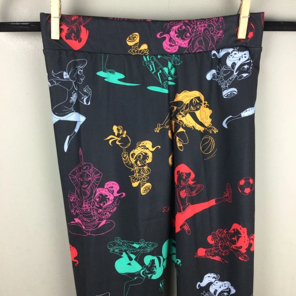 NWT Adidas x Disney Princess Comfy Princesses Aeroready Tights Size Girl’s Small
